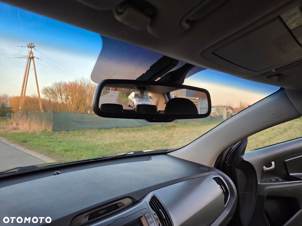 Kia Sportage 1.7 CRDI 2WD ISG Spirit - 19