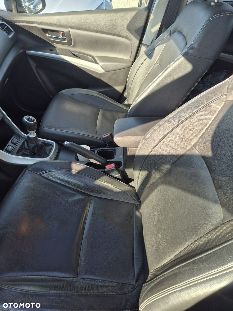 Suzuki SX4 S-Cross - 10