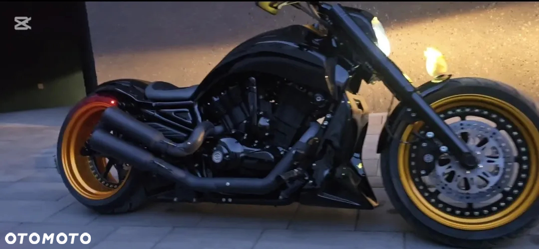 Harley-Davidson V-Rod Night Rod - 4