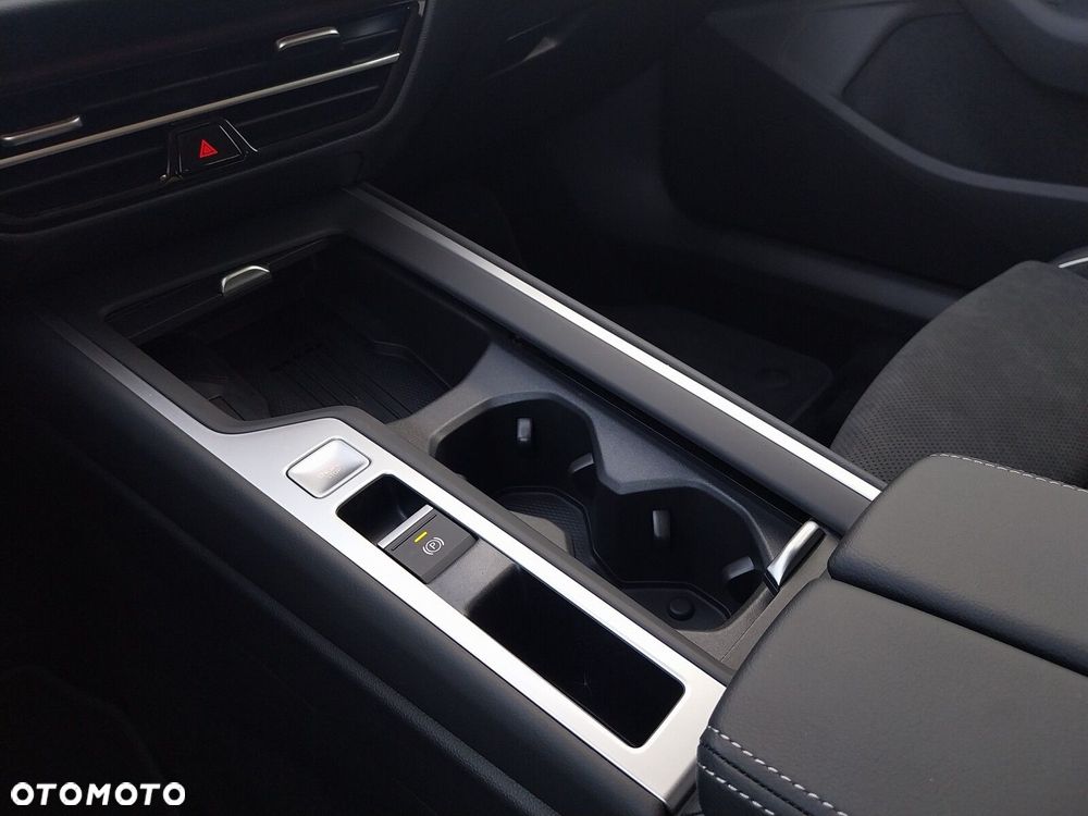 Volkswagen Passat Variant - 16