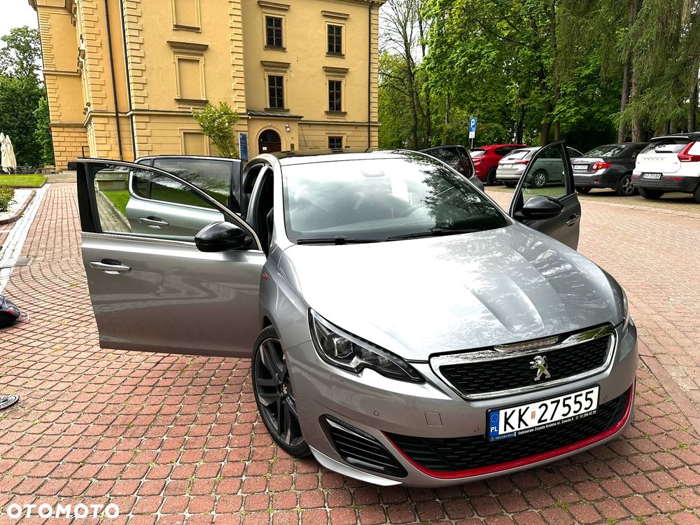 Peugeot 308 1.6 e-THP GTi by Sport S&S - 10