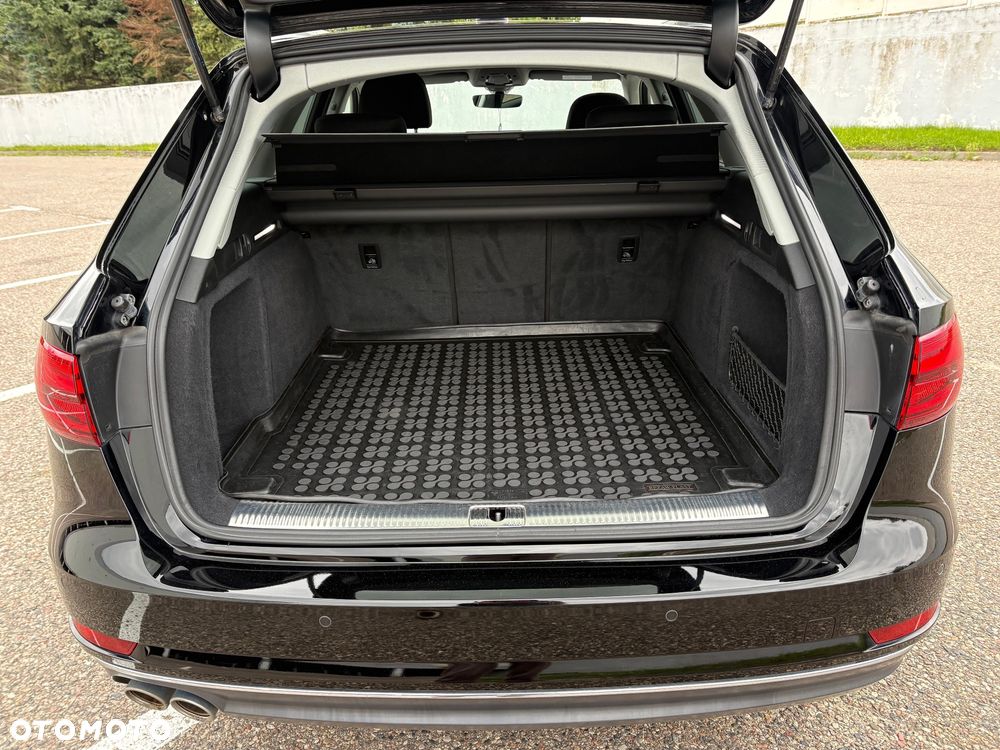 Audi A4 Avant 2.0 TDI Quattro S tronic - 5