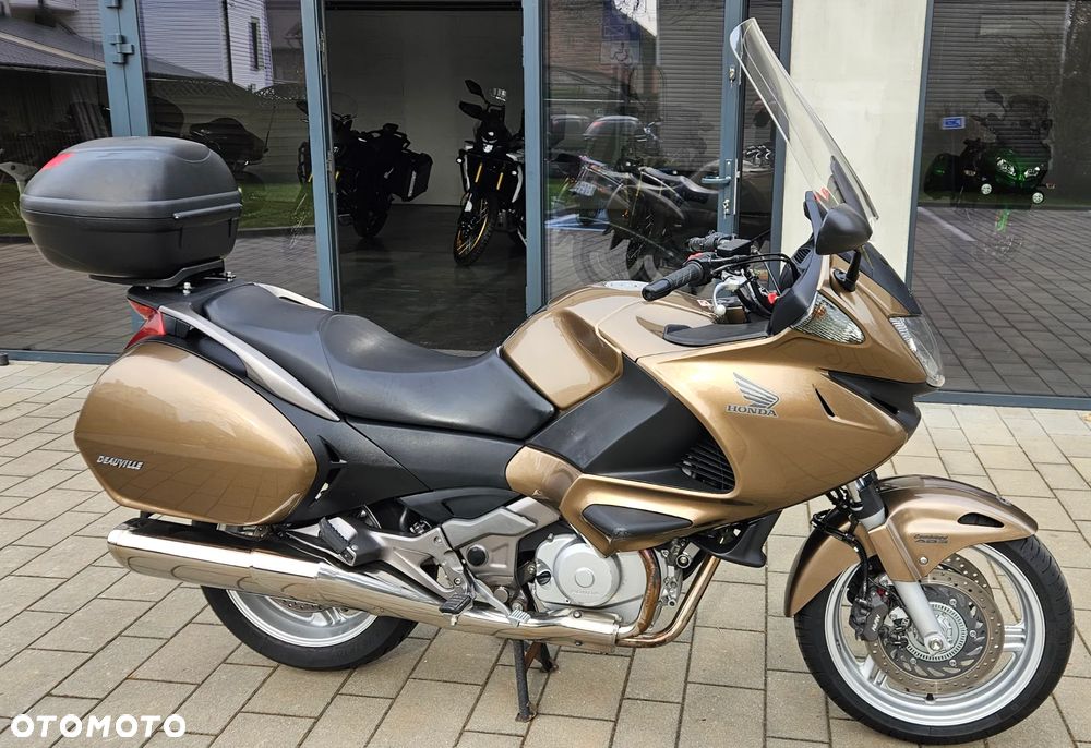 Honda Deauville - 1