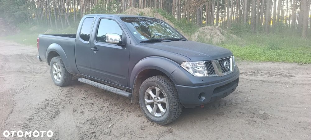 Nissan Navara - 1