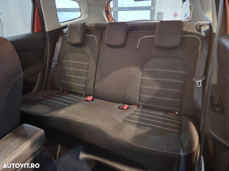 Dacia Duster TCe 150 EDC Prestige - 13