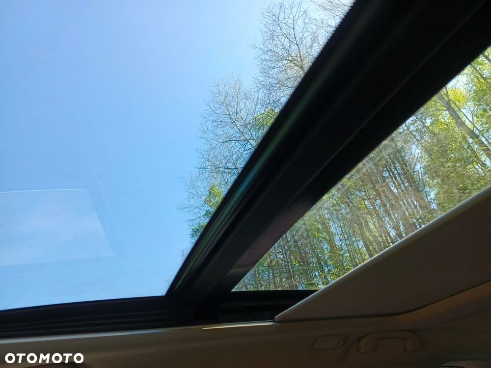 Nissan X-Trail 2.0 dCi ALL-MODE 4x4i Xtronic Tekna - 11