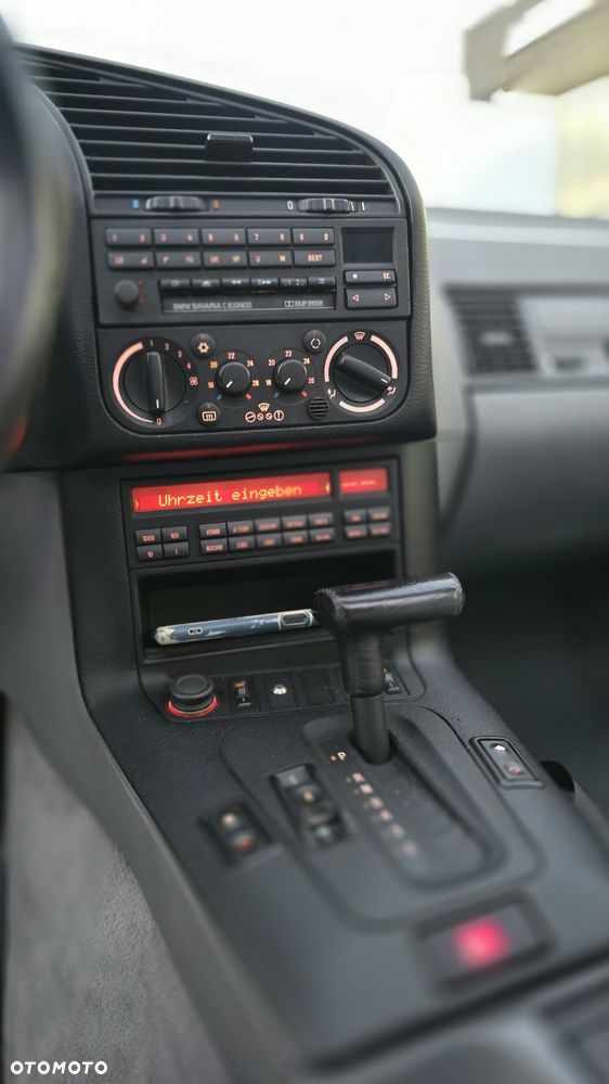 BMW Seria 3 325i - 20