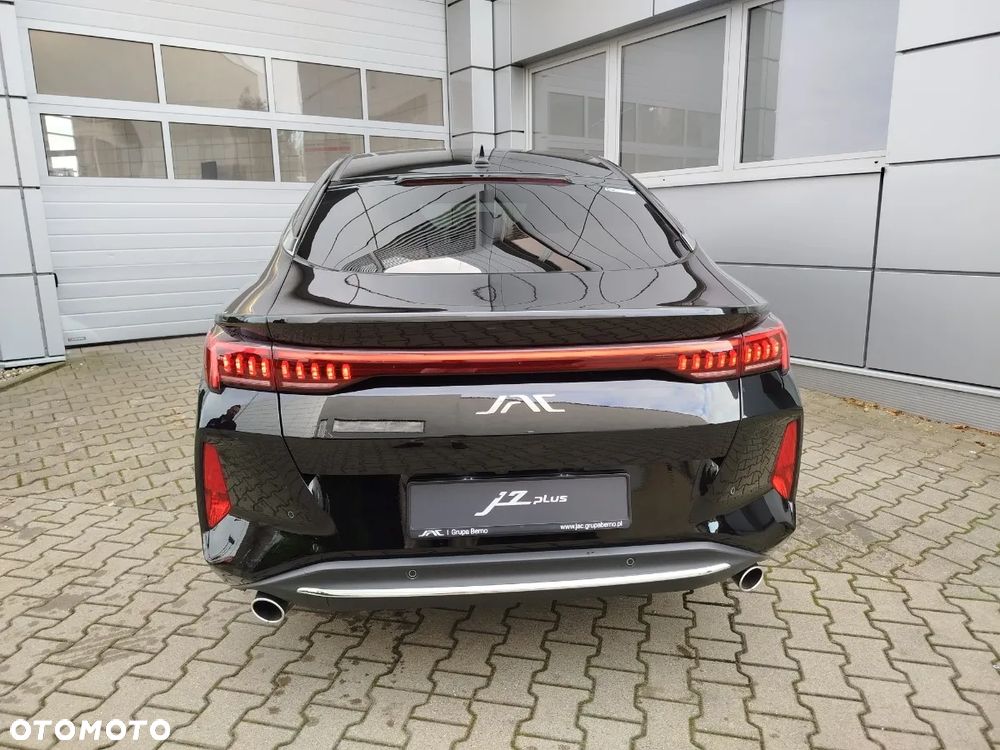 JAC J7 - 6