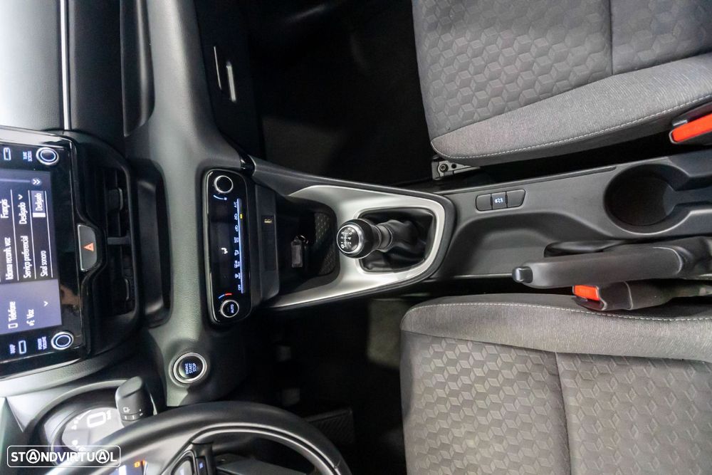 Toyota Yaris 1.5 VVT-i Luxury - 38