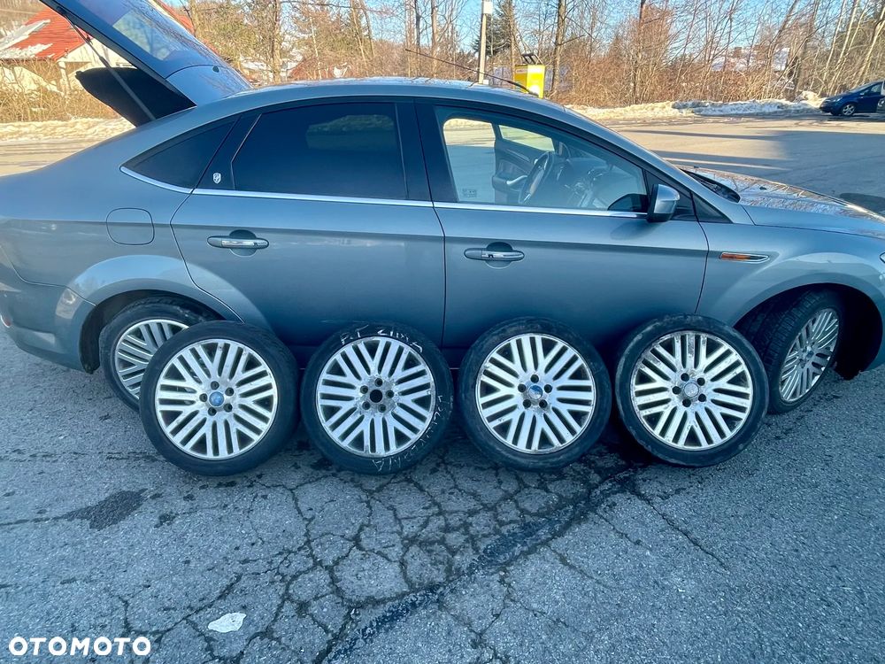 Ford Mondeo 2.0 TDCi Ghia - 21