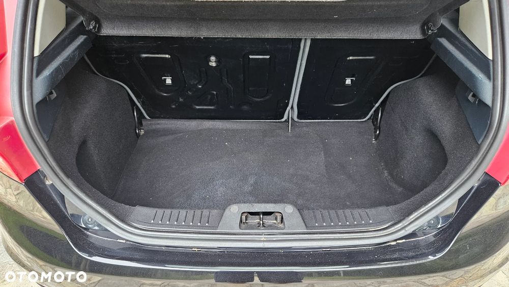 Ford Fiesta 1.25 Trend EU5 - 14