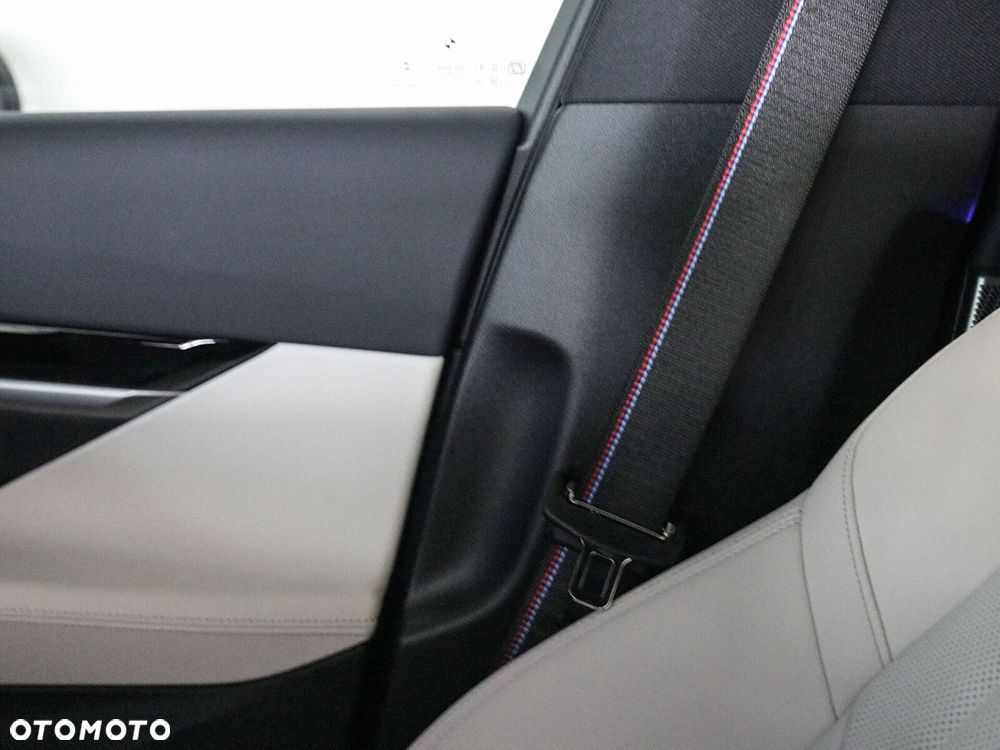 BMW Seria 5 - 26