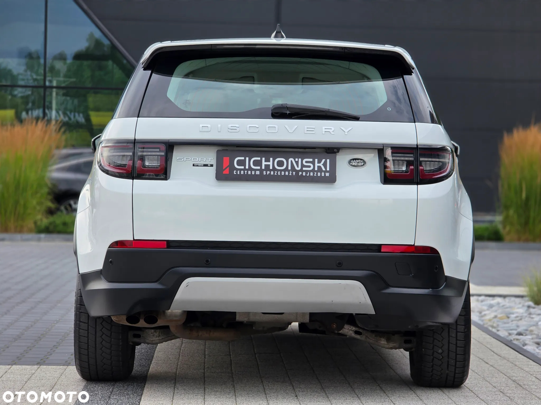 Land Rover Discovery Sport 2.0 D180 R-Dynamic SE - 34
