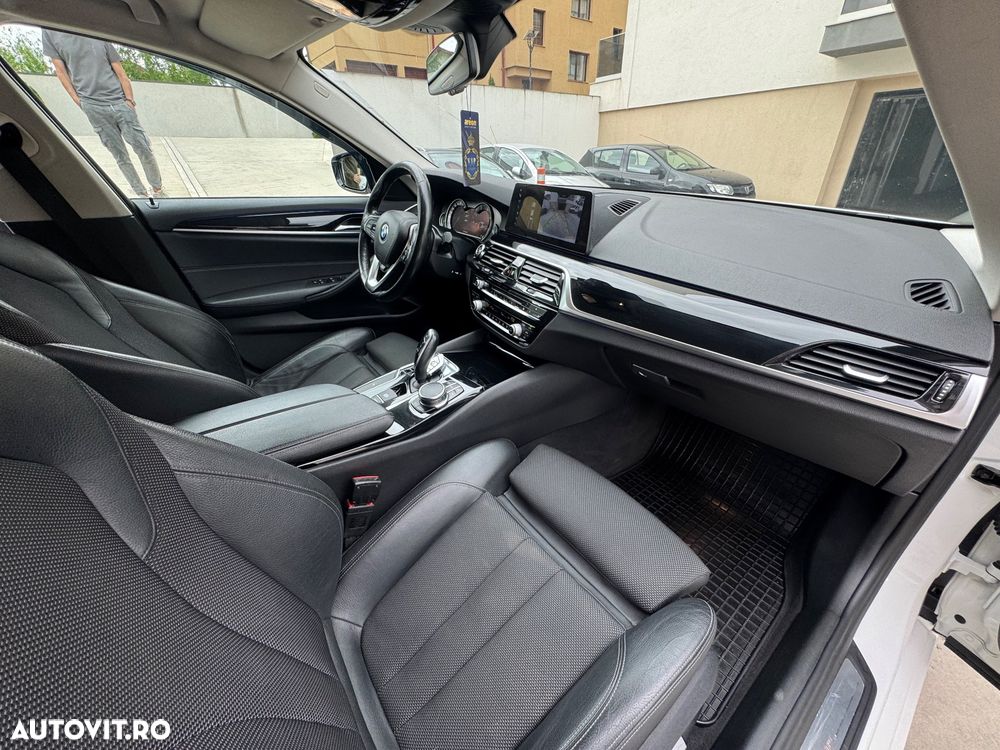 BMW Seria 5 520d EfficientDynamics Edition AT - 22