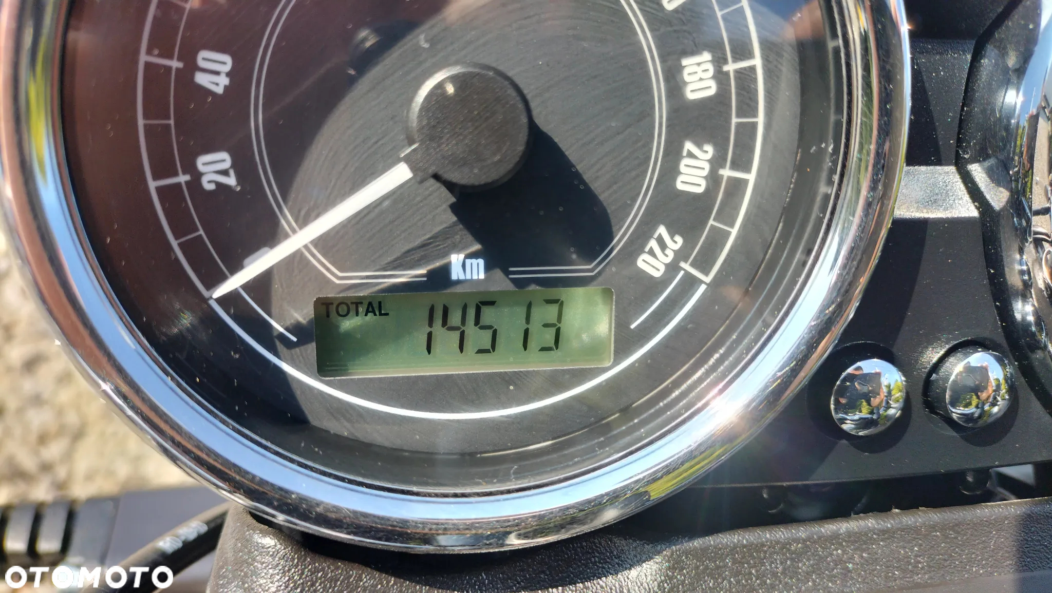 Moto Guzzi V7 - 10