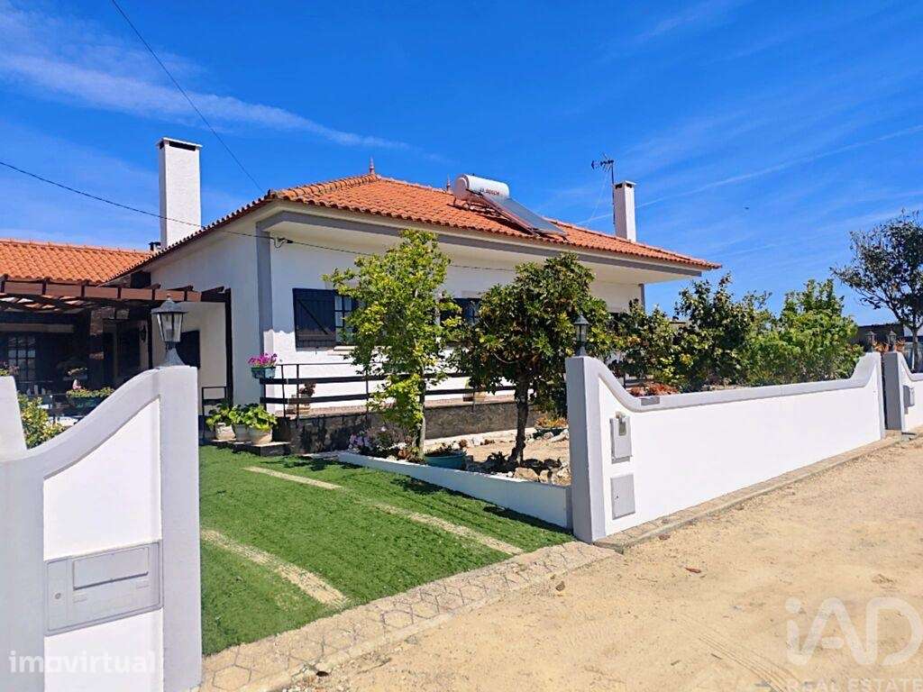 Moradia térrea T3 em Coruche, Fajarda e Erra - Grande imagem: 2/31