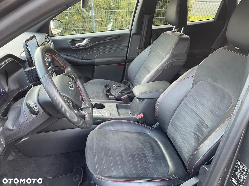 Ford Kuga 2.5P PHEV FWD ST-Line X - 12