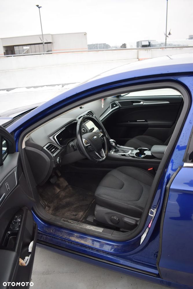 Ford Mondeo 2.0 TDCi Titanium PowerShift - 6