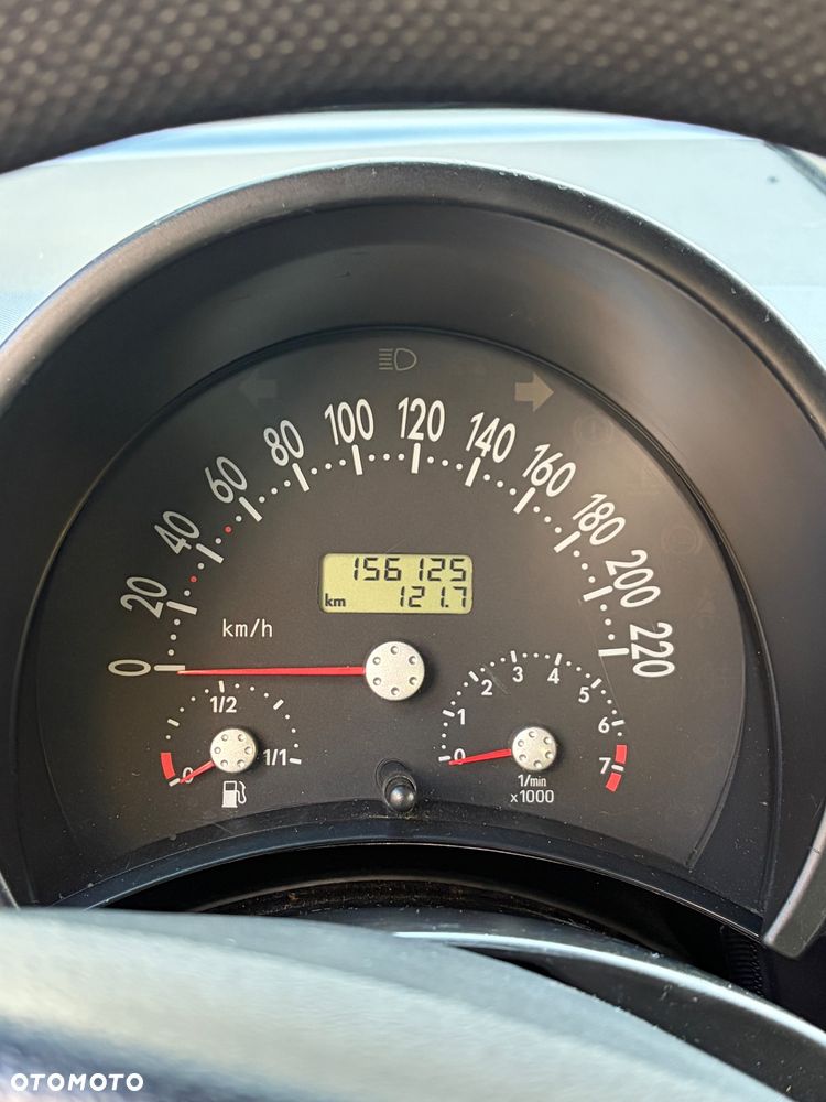 Volkswagen New Beetle 2.0 - 8