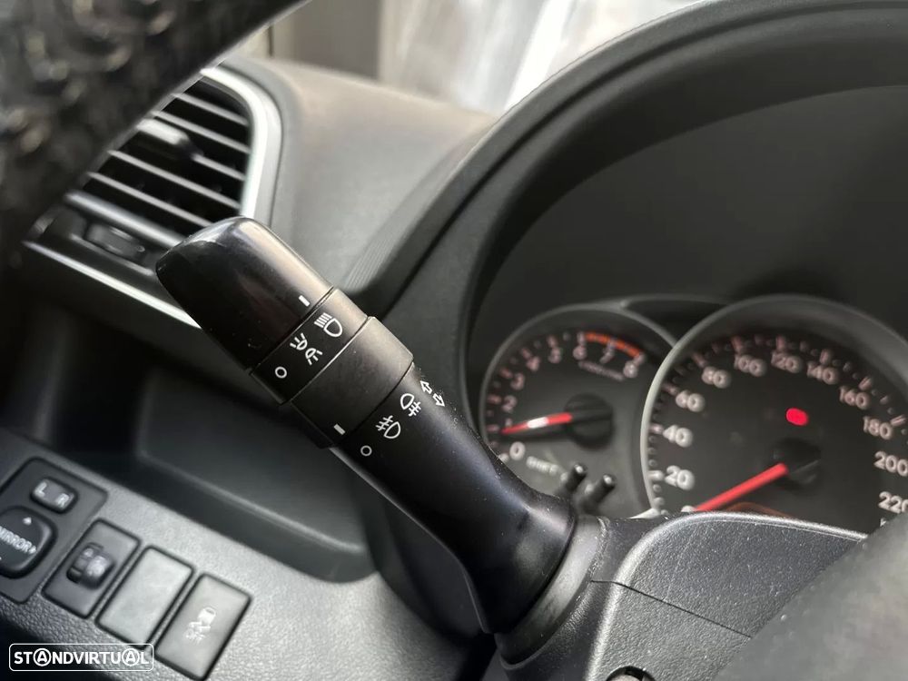 Toyota Verso-S 1.33 VVT-i Exclusive+Navi - 27