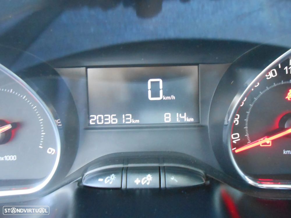 Peugeot 208 1.4 HDi Active - 13