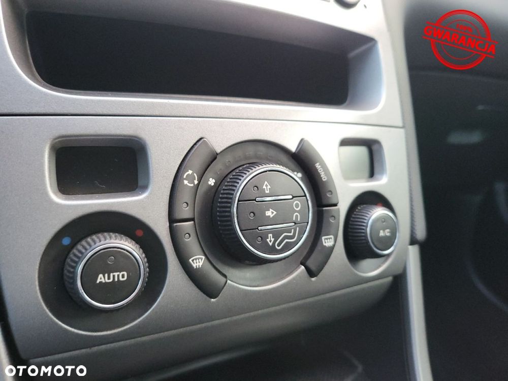 Peugeot 308 1.6 Premium - 31