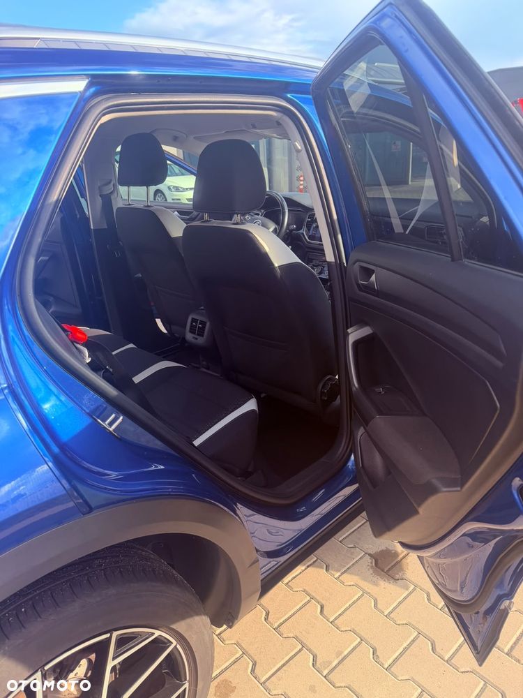 Volkswagen T-Roc - 6