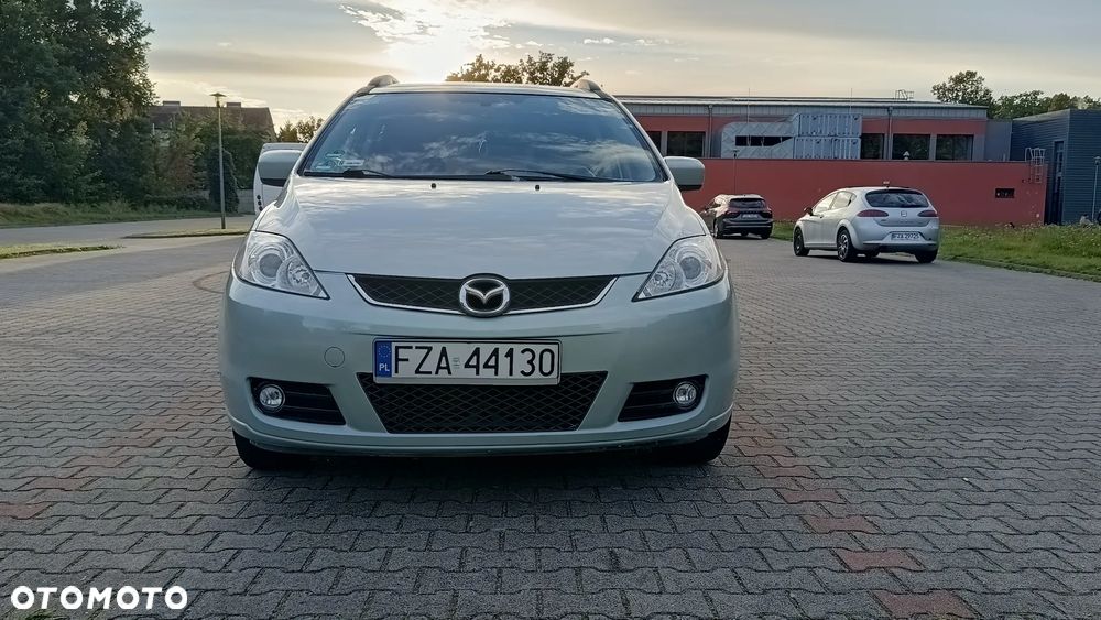 Mazda 5 - 9