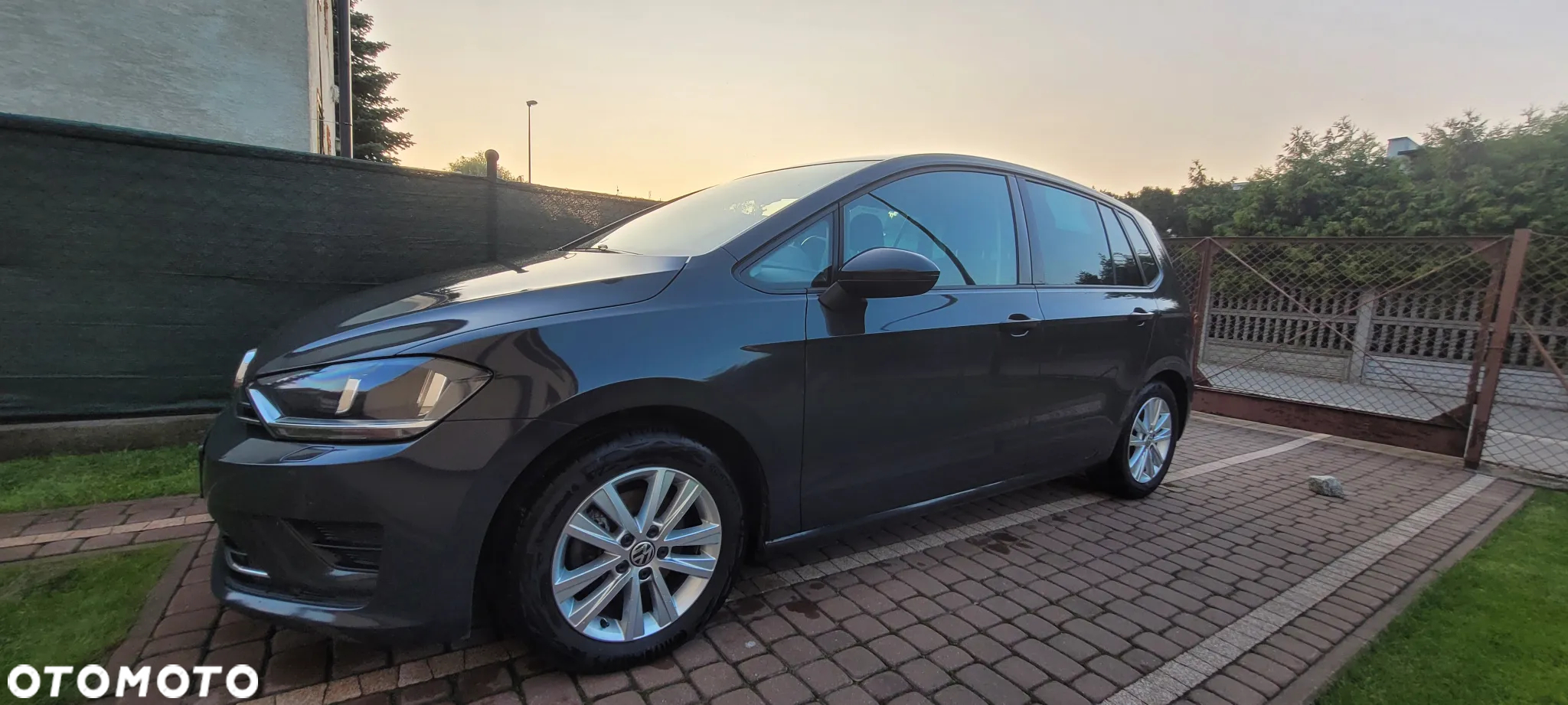 Volkswagen Golf Sportsvan 1.6 TDI BlueMotion Technology Comfortline - 28