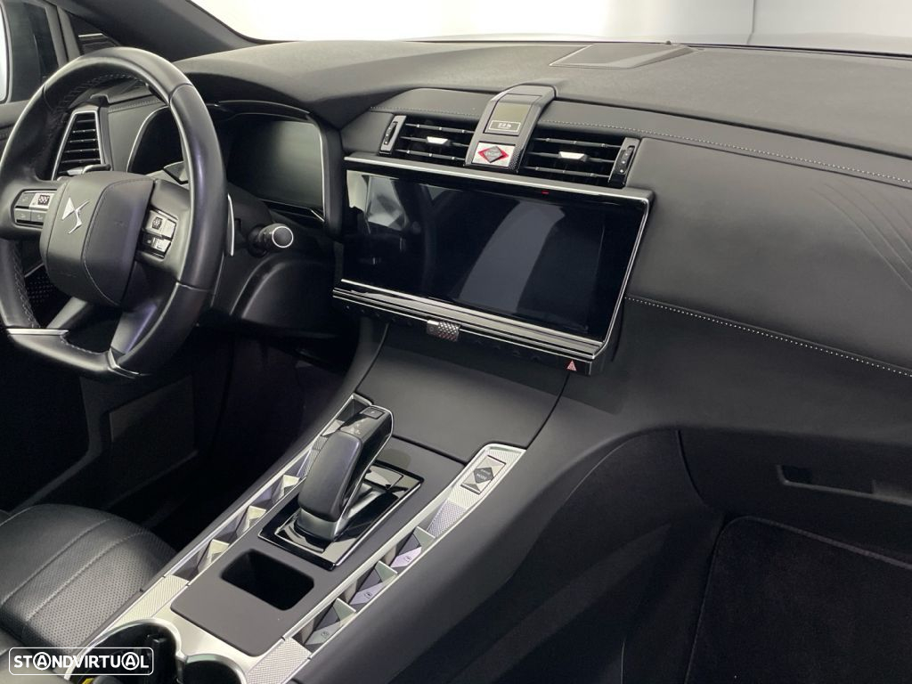 DS DS7 Crossback E-Tense Performance Line EAT8 - 24