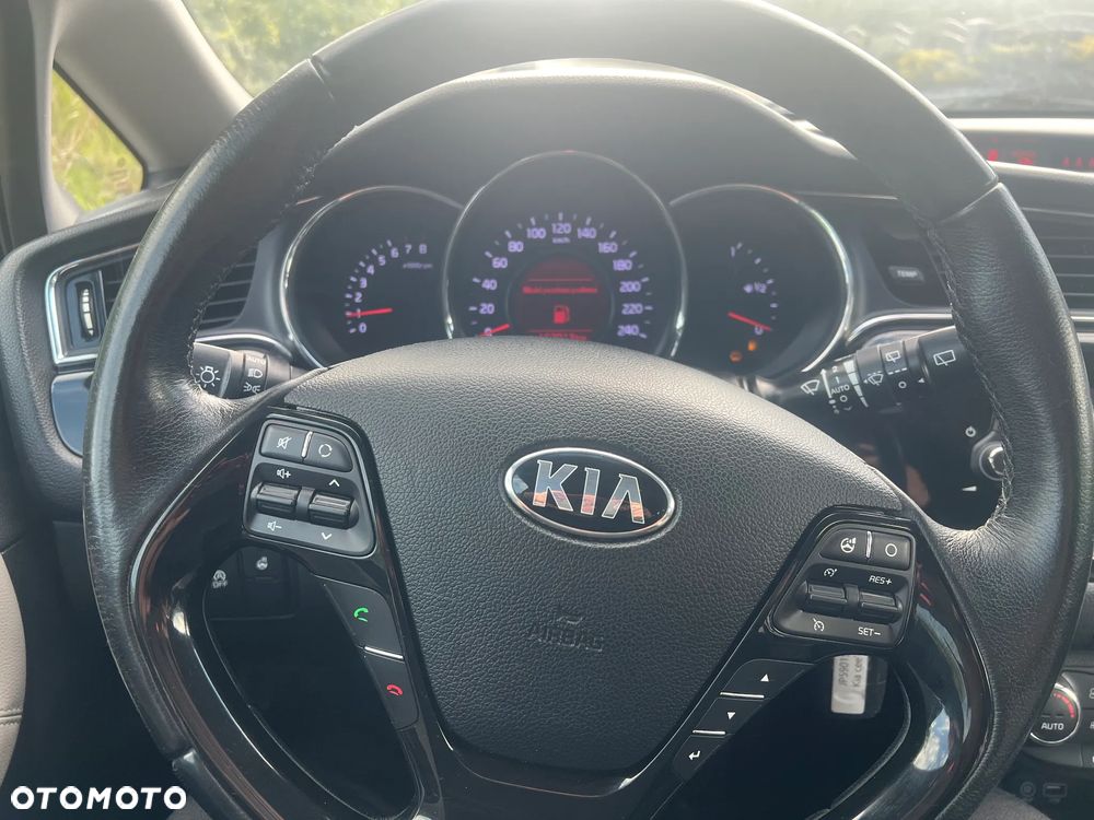 Kia Ceed 1.4 CVVT Edition 7 - 14