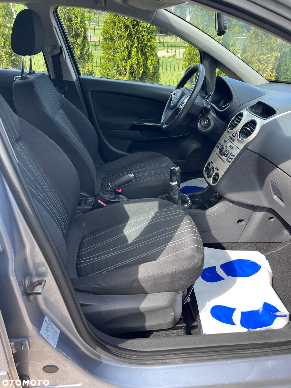 Opel Corsa 1.4 16V - 18