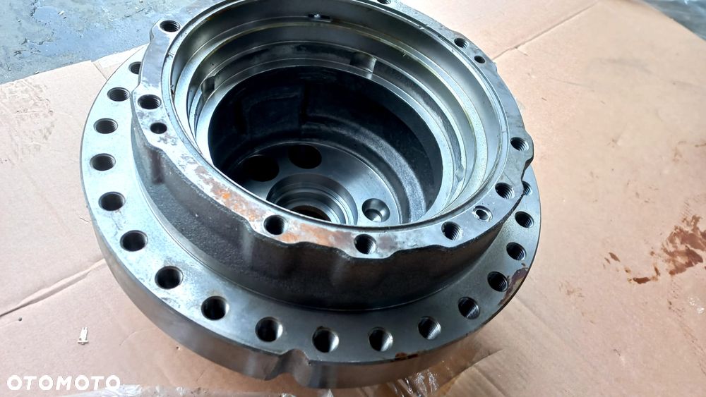 kołnierz silnika hydraulicznego   lz013140 l15b006235 case cx210d lc - 7