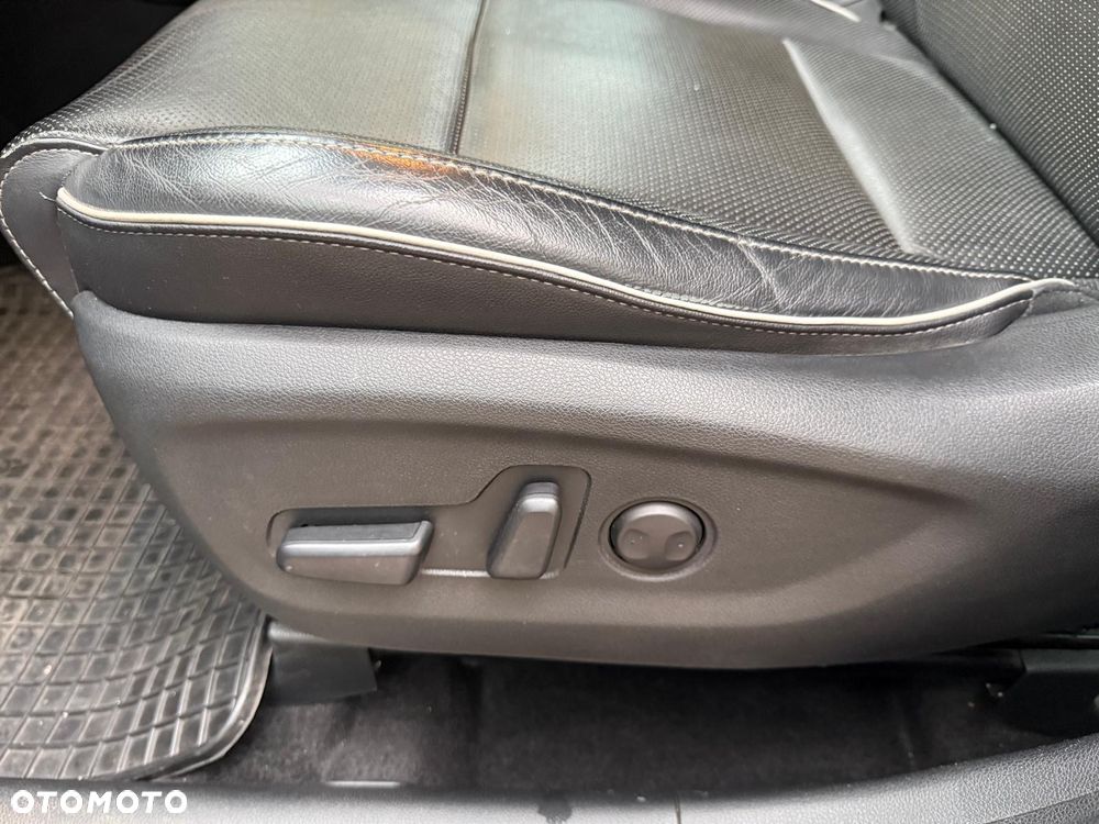 Kia Sportage 1.6 GDI 2WD DREAM-TEAM EDITION - 25