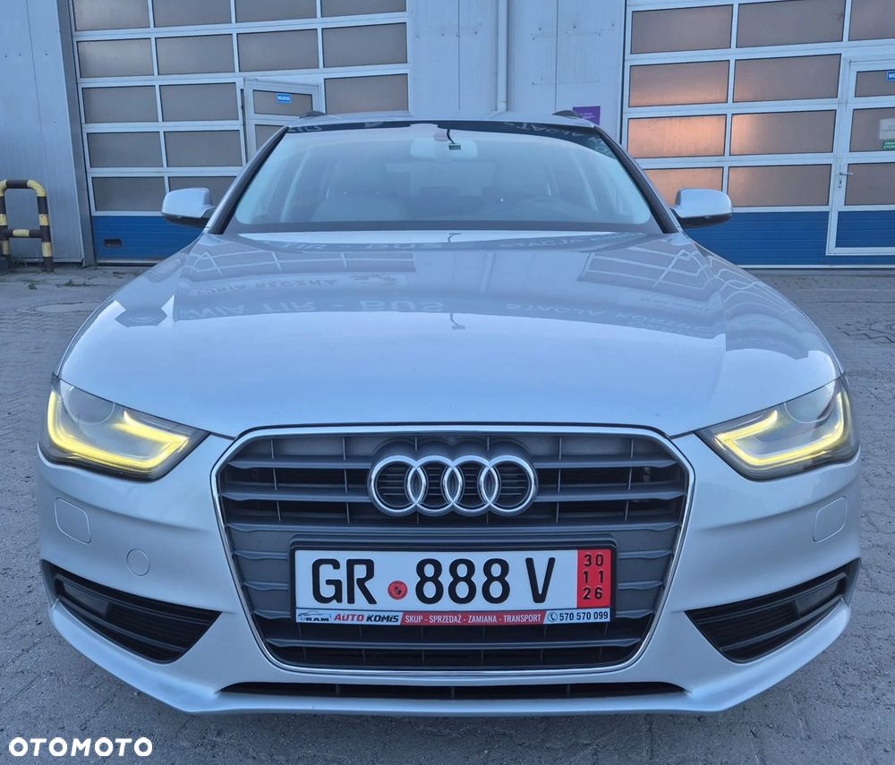 Audi A4 Avant - 1