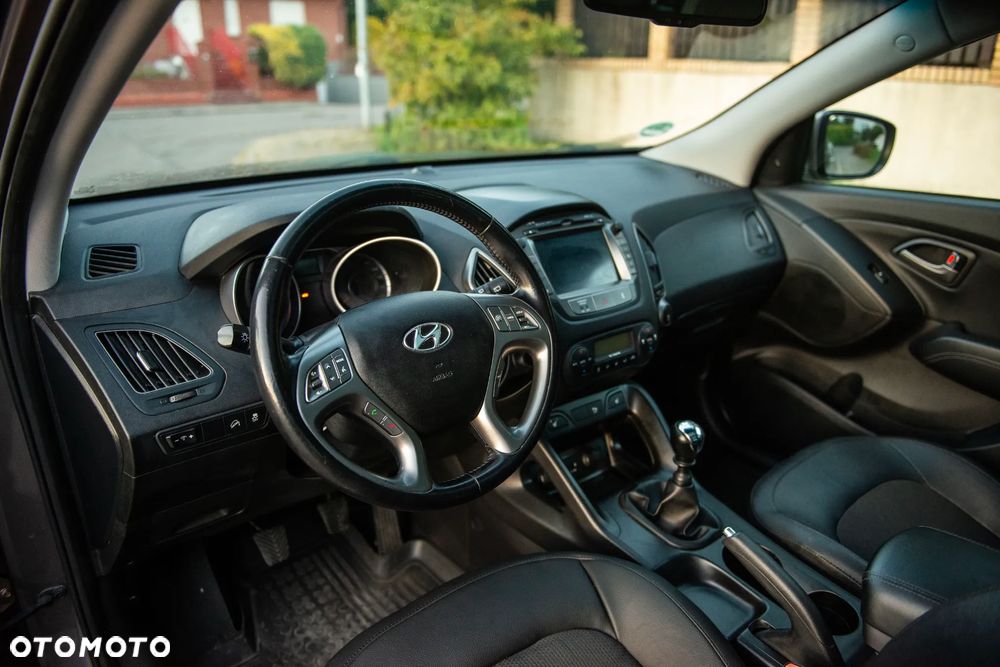 Hyundai ix35 1.6 GDI Premium 2WD - 19