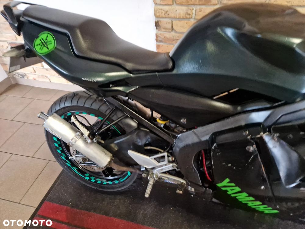 Yamaha TZR - 24
