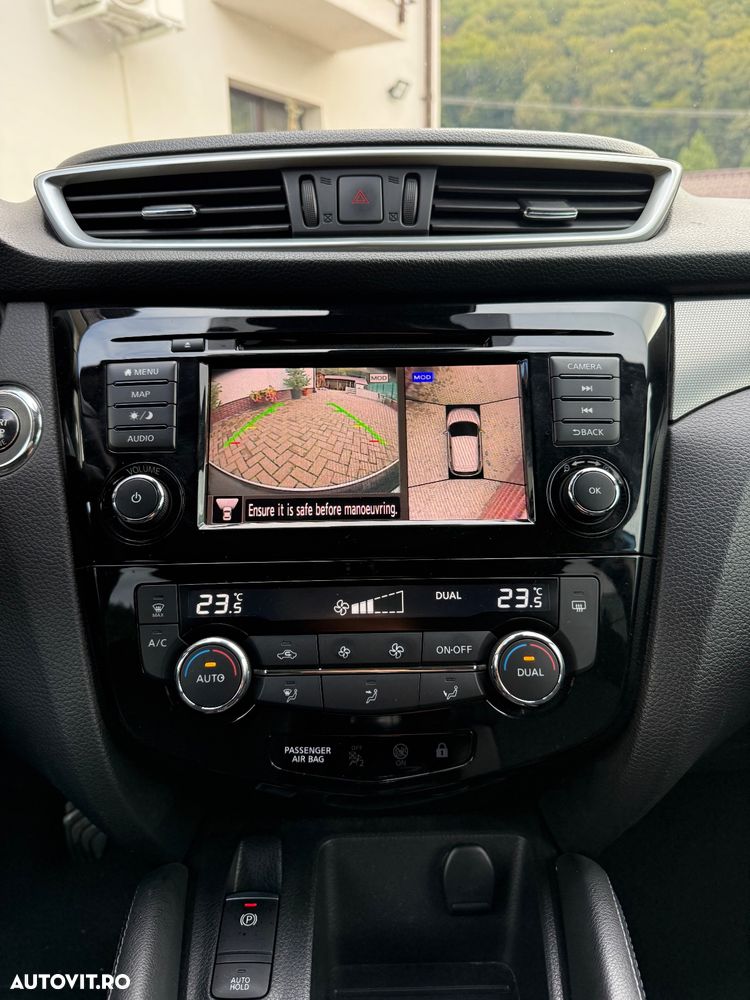 Nissan Qashqai 1.7 dCi N-CONNECTA - 19