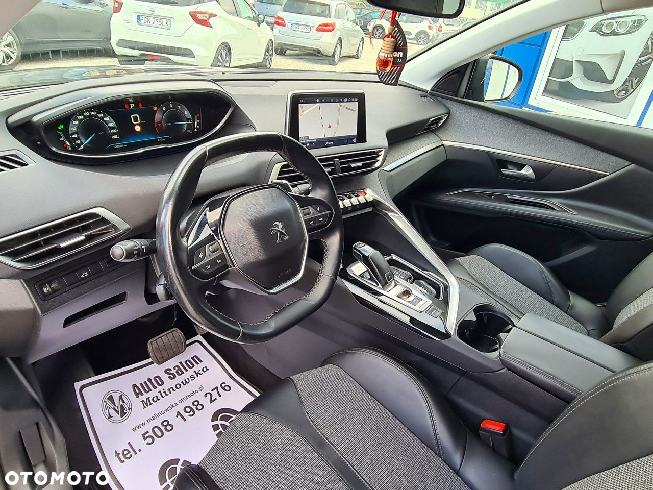 Peugeot 3008 1.2 PureTech Allure S&S EAT6 - 27