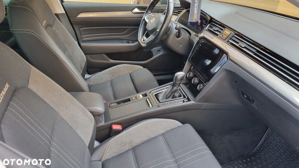 Volkswagen Passat Alltrack - 9