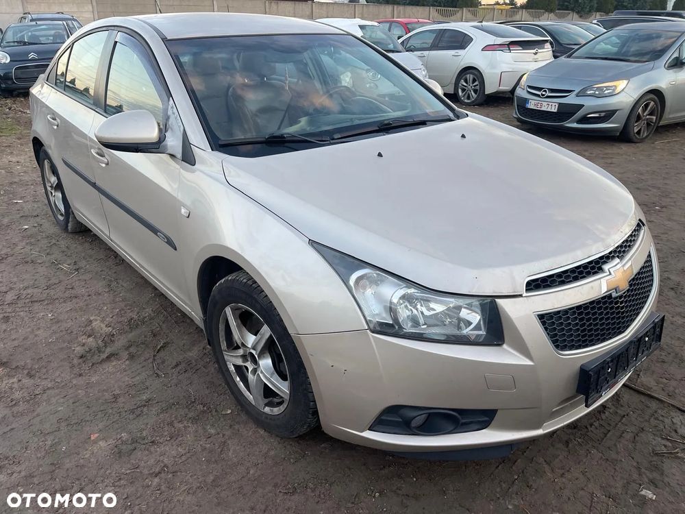Chevrolet Cruze 1.7TD LT+ - 14