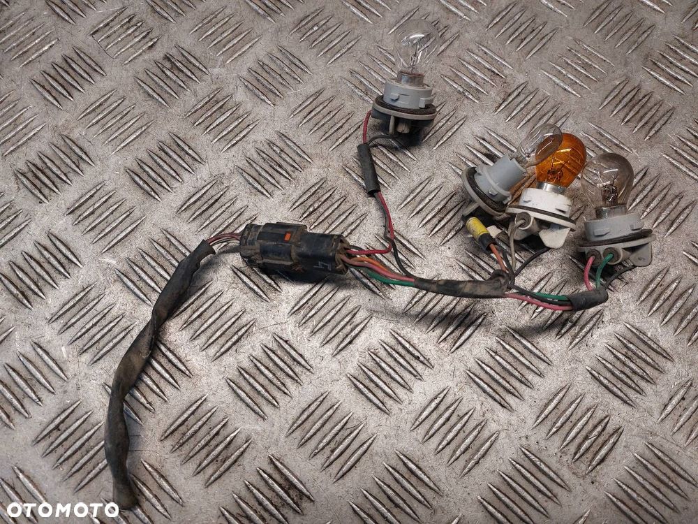 WKŁAD LAMPY LEWY TYŁ + PRAWY TYŁ HYUNDAI TUCSON I - 3