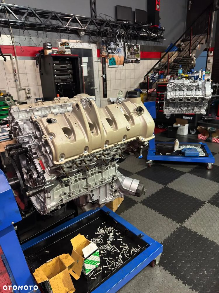 Porsche Cayenne Turbo S Tiptronic S - 22