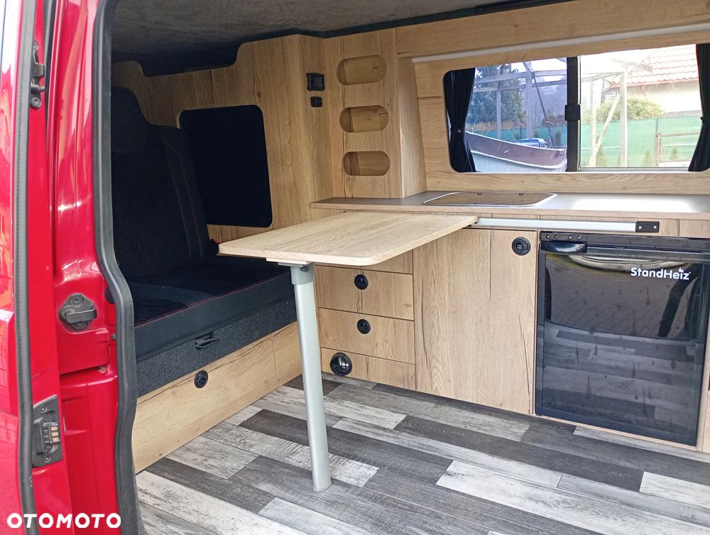 Volkswagen Transporter - 5