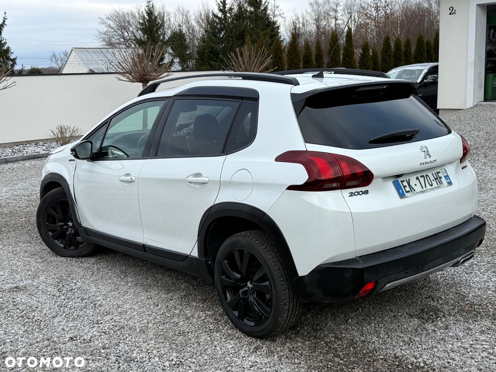 Peugeot 2008 PureTech 110 Stop&Start EAT6 GT-Line Edition - 4