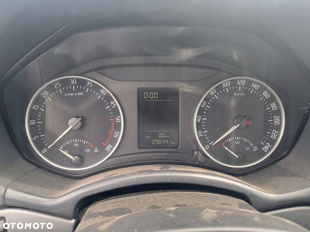 SILNIK SKODA OCTAVIA II 1.6TDI 105KM CAYC 2011R KOD - 6