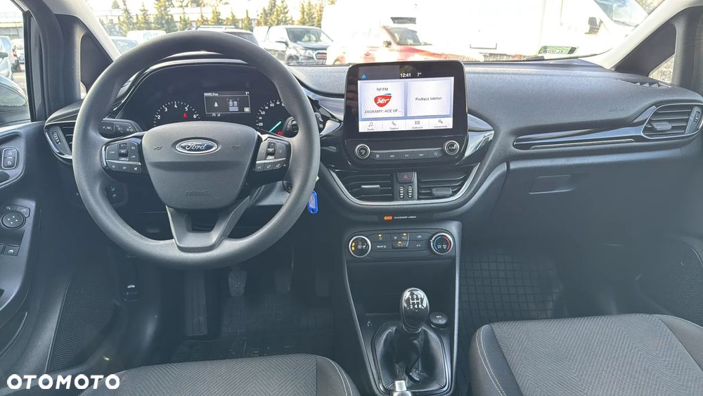 Ford Fiesta 1.1 Trend ASS - 22