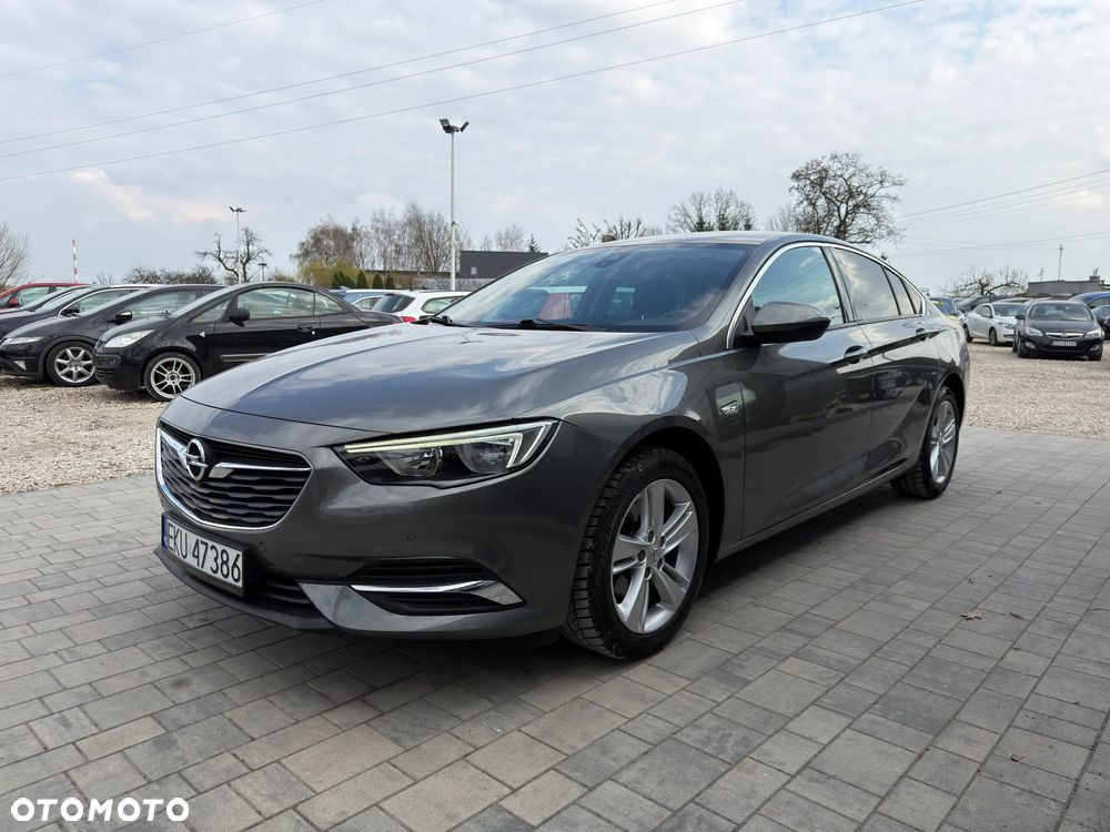Opel Insignia 1.5 T Exclusive S&S - 20