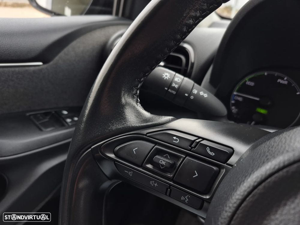 Toyota Yaris 1.5 HDF Comfort Plus - 14