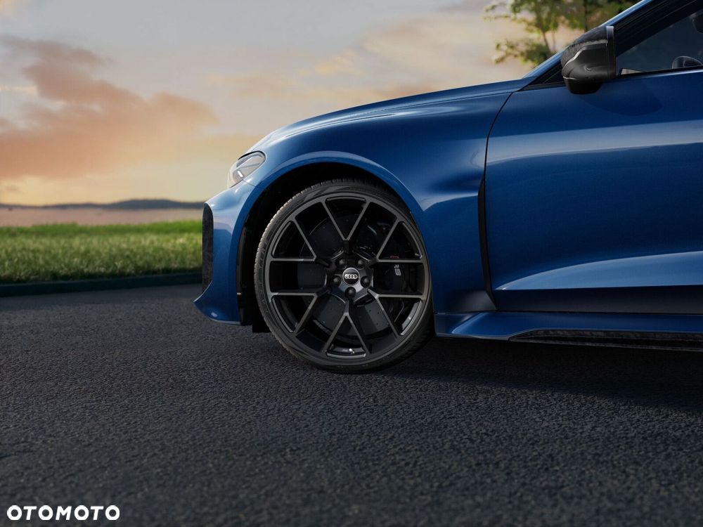 Audi RS5 Avant - 7